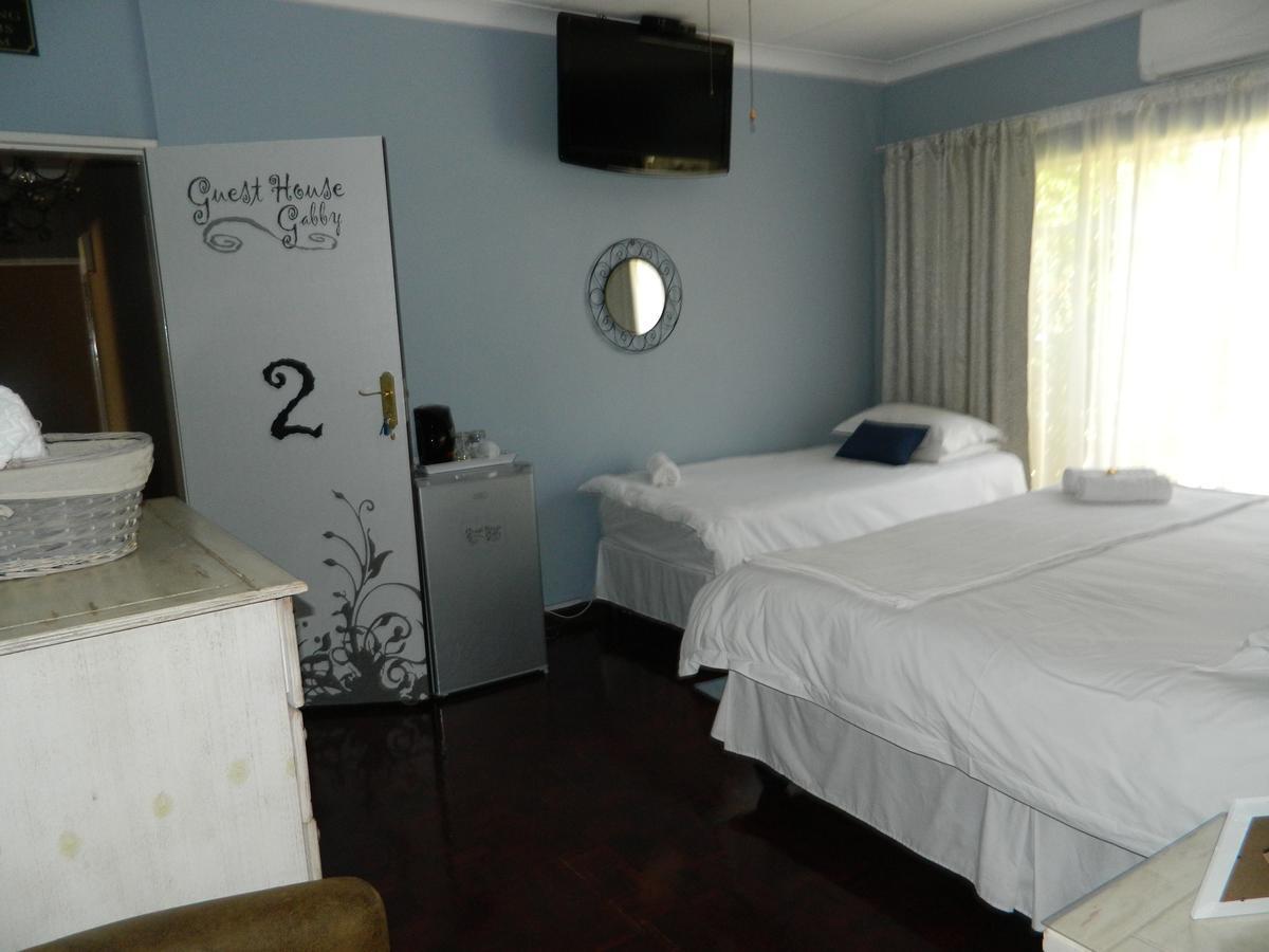 Guest House Gabby เคลิร์กสดอร์ป ภายนอก รูปภาพ