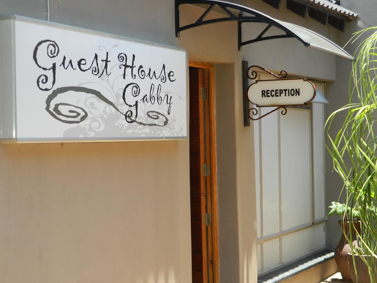 Guest House Gabby เคลิร์กสดอร์ป ภายนอก รูปภาพ