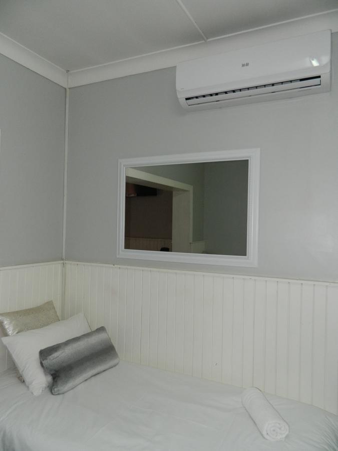 Guest House Gabby เคลิร์กสดอร์ป ภายนอก รูปภาพ